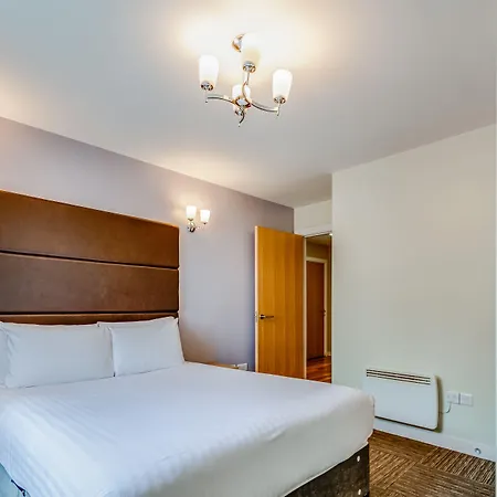 Roomzzz Headingley 4* Leeds (West Yorkshire)