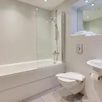Roomzzz Headingley ليدز