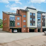 شقة فندقية Roomzzz Headingley ليدز